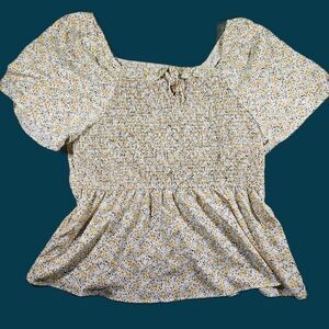 Hayden Womens Square Neckline, Short Sleeves, Fitted smocked Bodice Shirt 2XL.